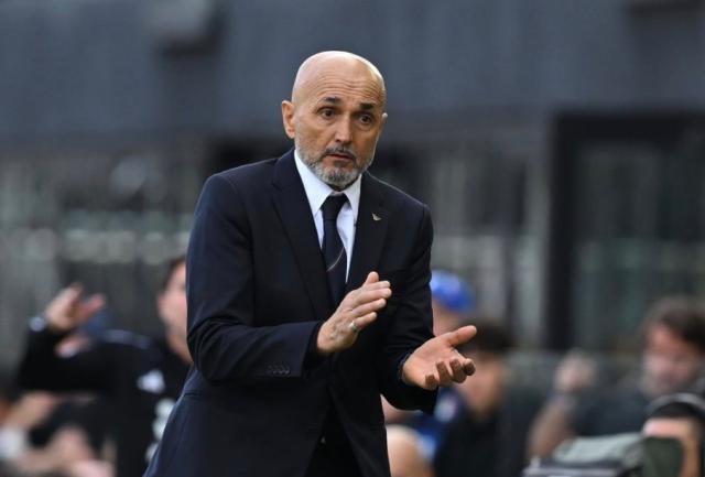 体育资讯-斯帕莱蒂：谈战术阵型毫无意义，3后卫4后卫都很好